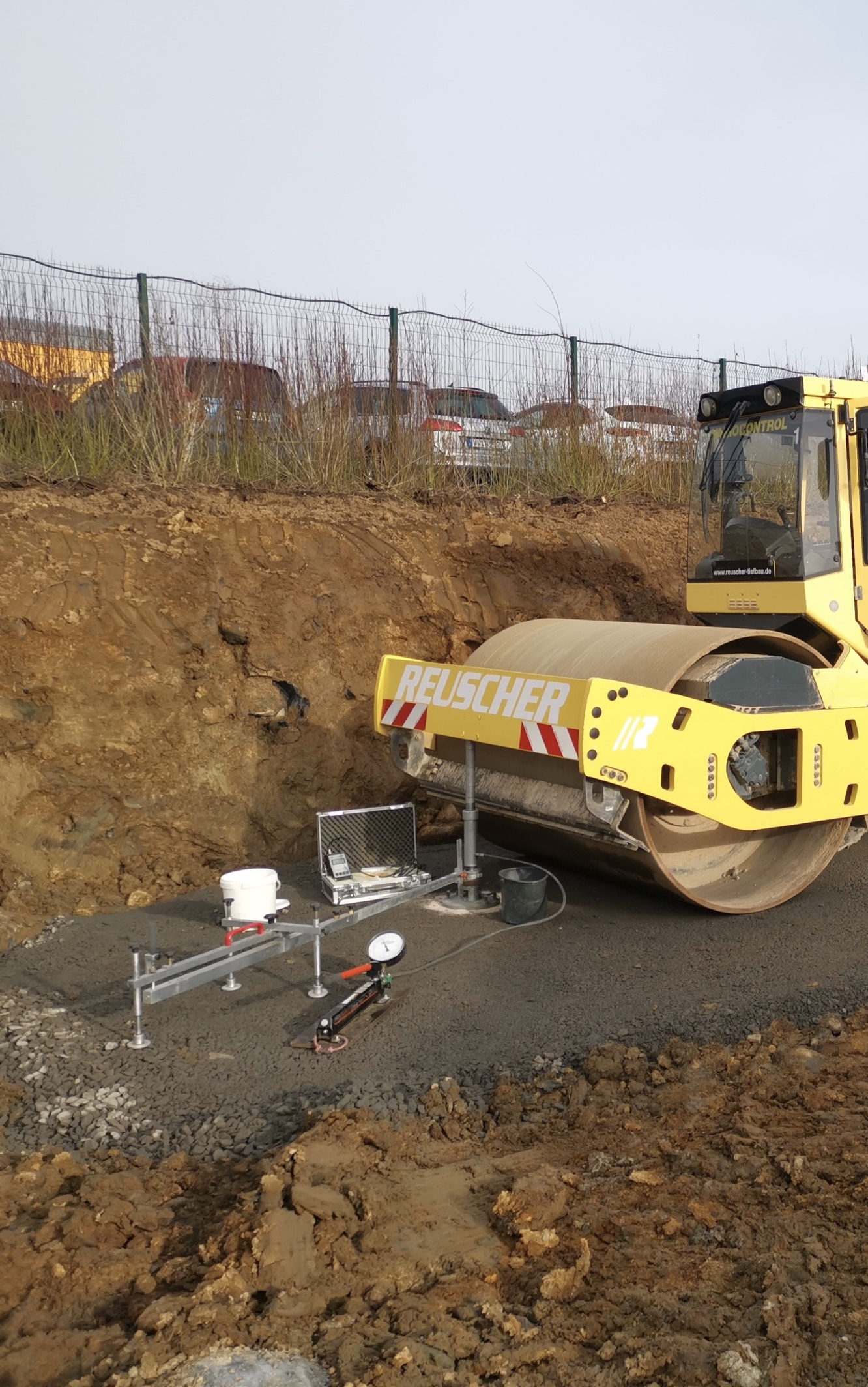 Statischer Plattendruckversuch